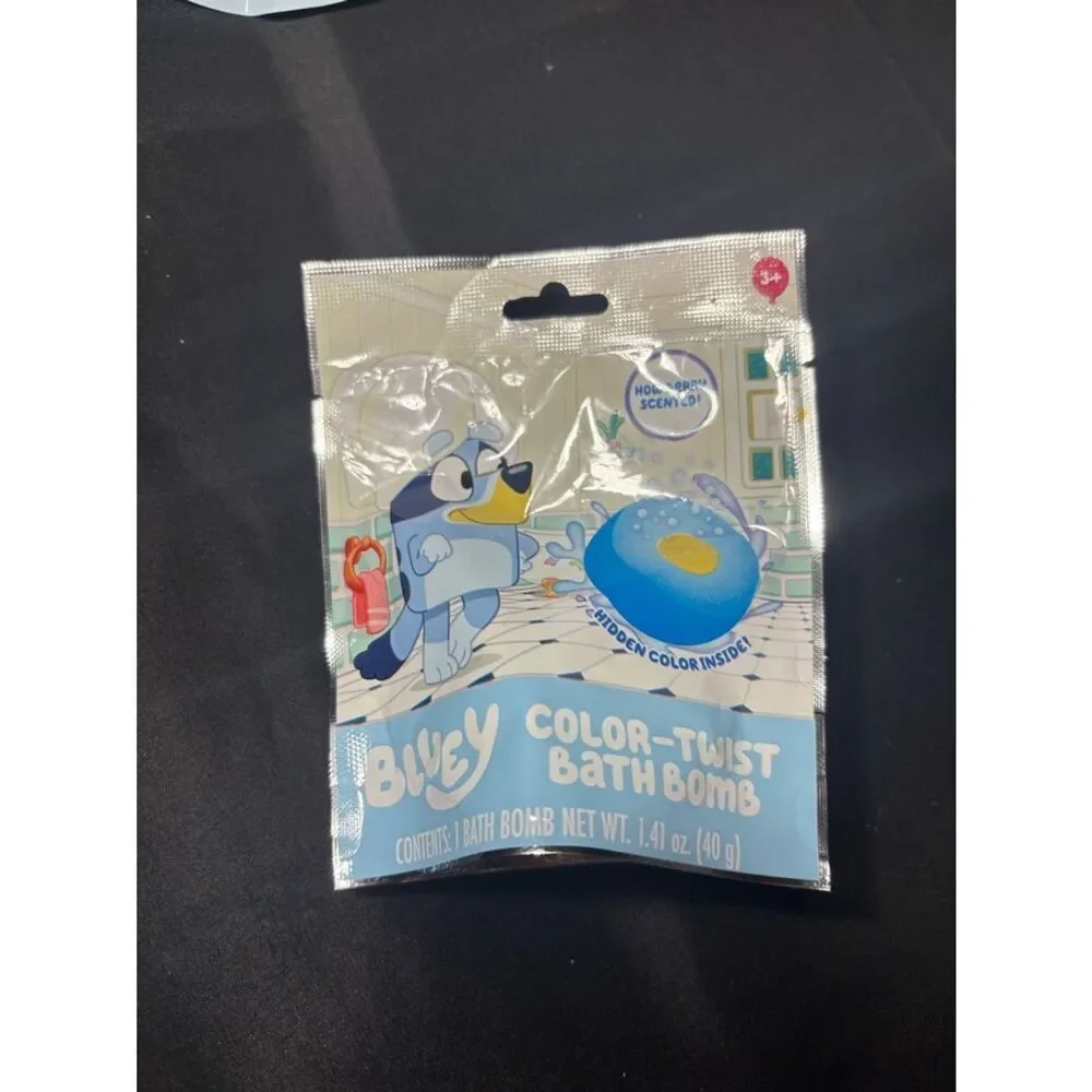 New 3 pc Bluey Bath Confetti, Crumbles & Color-Trust Bath Bombs - Blue